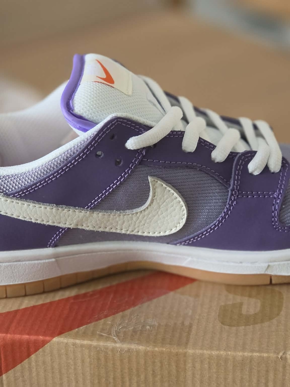 DA9658-500 Nike SB Dunk Low Pro ISO Orange Label Unbleached Pack Lilac (Men's)